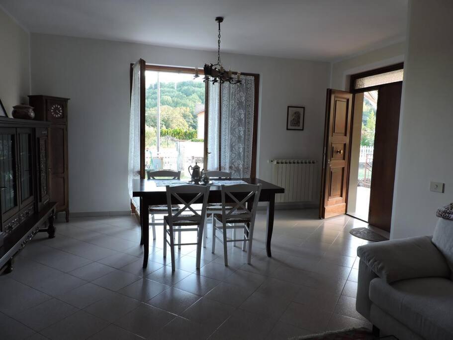 Casa Vacanze La Cicala Pontremoli Exterior foto